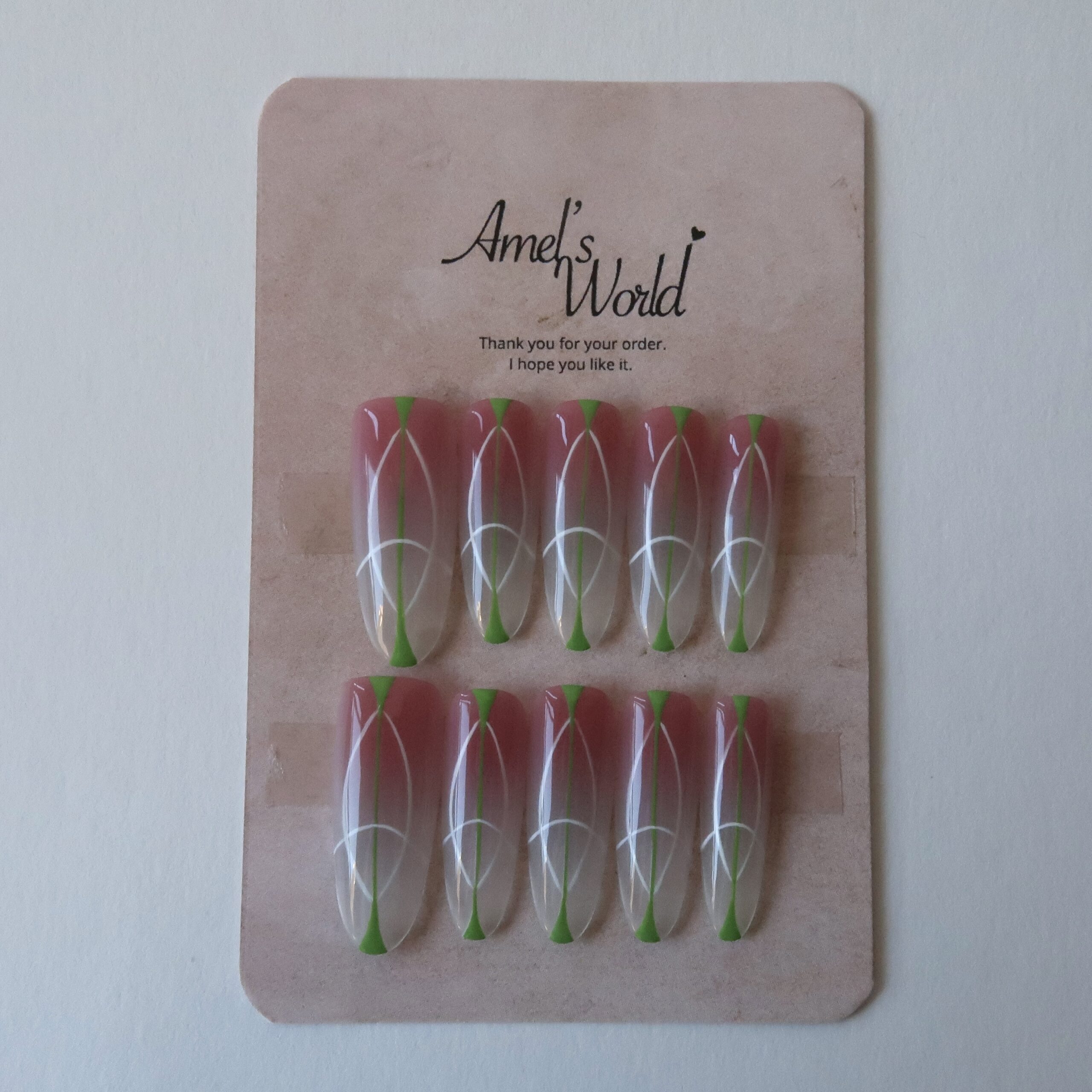 Press on Nails "Pink Lady" Photo 1