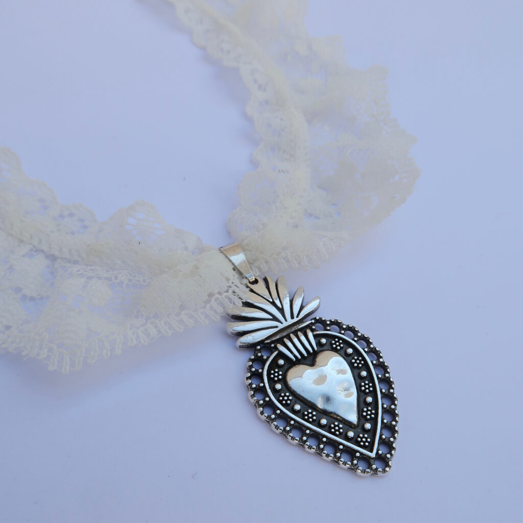 Chocker "Number one" Dentelle blanche photo 1