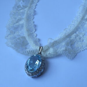 Chocker Shiny photo Principal